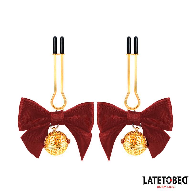 Red Bow Nipple Clamps Fetish från Love Cherry.