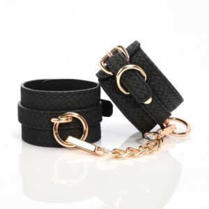 Small Cuffs Weaving från Lustjakt.