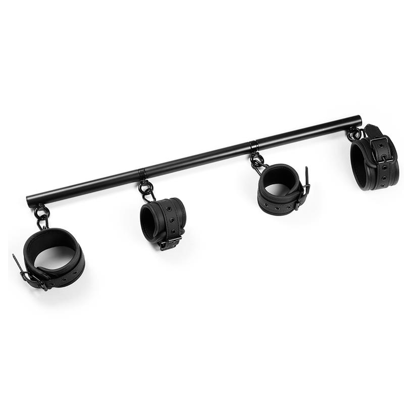 Spreader with Cuffs från Lustjakt.